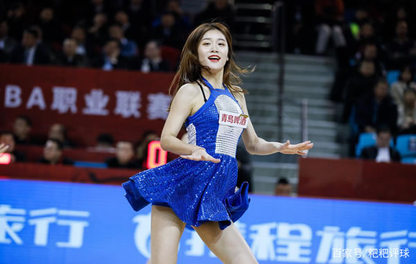 中国女排3-0法国升第六，迎世联赛第二胜，给球员打分:一人最高！